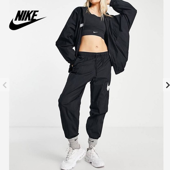 Nike Essential Setup XS - Picture 1 of 6